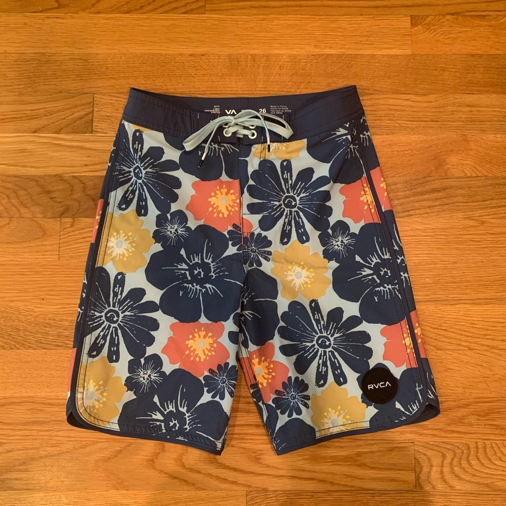 RVCA 4 way performance stretch board shorts size26